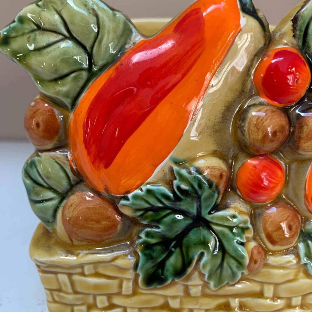 Vintage Lefton Ceramic Fruit Basket Weave Napkin Holder - Picture 2 of 4